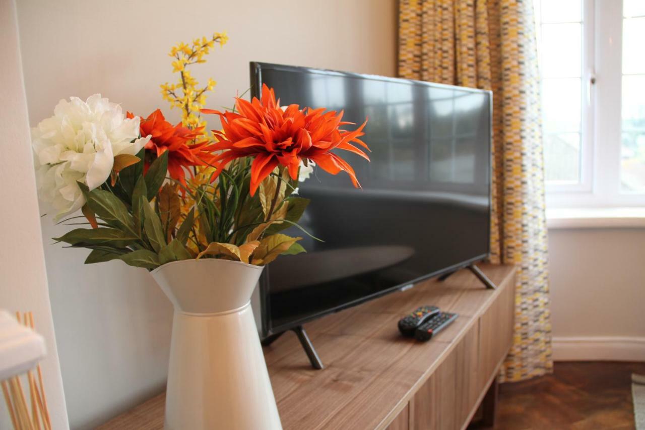 Kings Field Maisonette Eastleigh Dış mekan fotoğraf