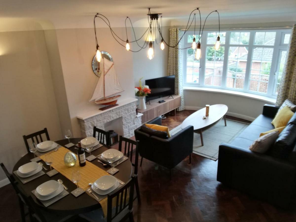 Kings Field Maisonette Eastleigh Dış mekan fotoğraf