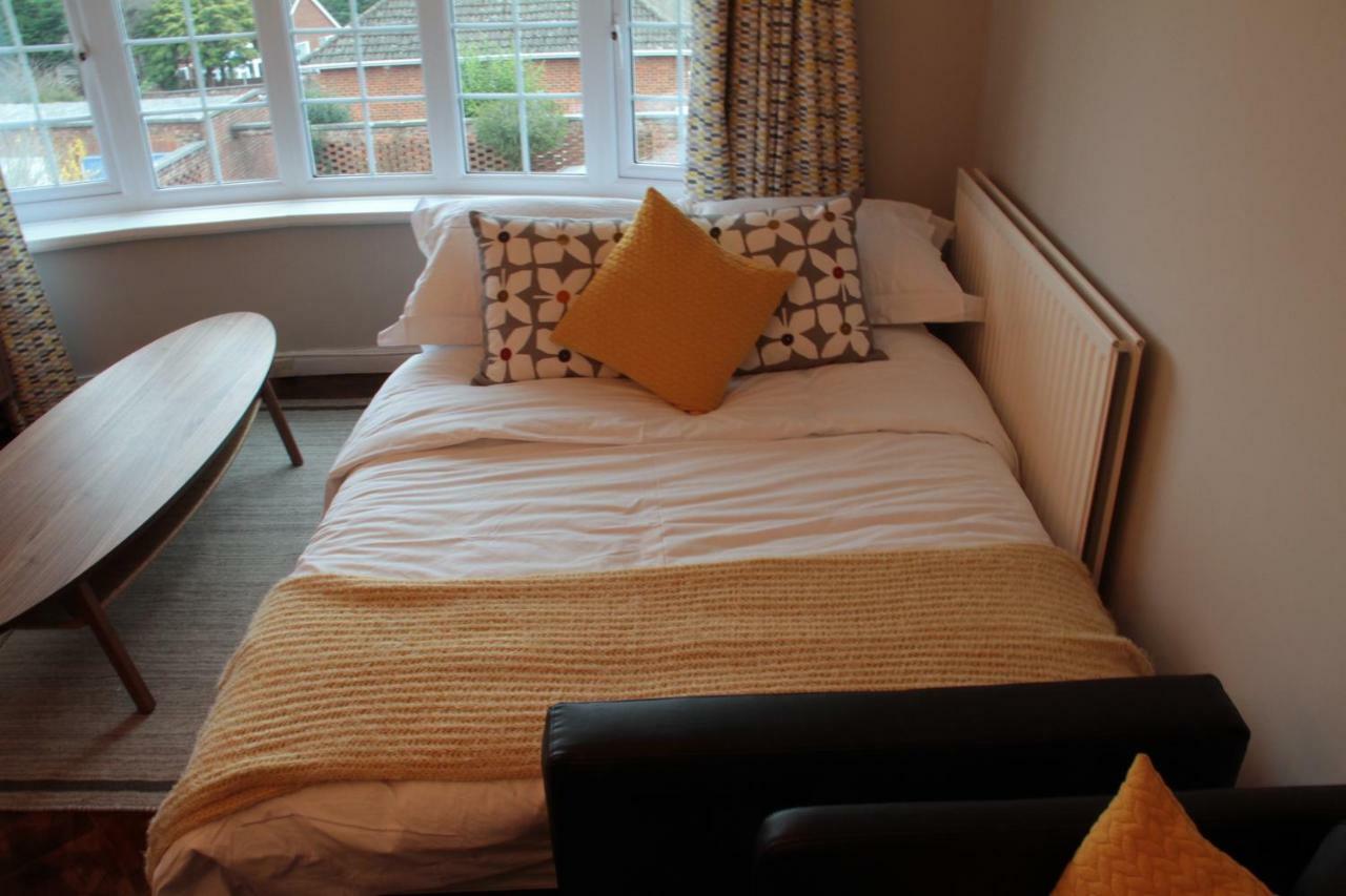 Kings Field Maisonette Eastleigh Dış mekan fotoğraf